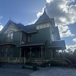 The exterior ! The exterior !