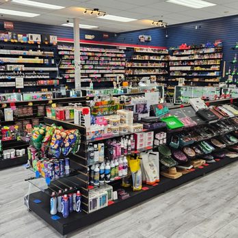 Puff Love - PUFF LOVE - Smoke Shop Interior - Tobacco Shops Near Me - Plano, Texas