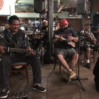 Bamboo Restaurant - The North Shore band - Hawaiian Near Me - Hawi, Hawaii