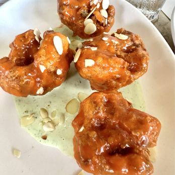 Farmhouse Kitchen - Boca Raton - Buffalo Cauliflower - New American Near Me - Boca Raton, Florida