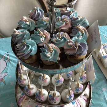 Sweet Bebe Cakes - Cinnamon swirl mini cupcakes, unicorn cake pops and unicorn cookies - Custom Cakes Near Me Sweet Bebe Cakes - Cinnamon swirl mini cupcakes, unicorn cake pops and unicorn cookies - Custom Cakes Near Me