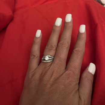 Luv Nails - Dip manicure with "French tip" color - Nail Salons Near Me - Mundelein, Illinois