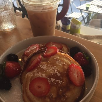 Short Grain - Hotcakes and a Vietnamese Iced Coffee - Coffee & Tea Near Me - Jersey City, New Jersey Short Grain - Hotcakes and a Vietnamese Iced Coffee - Coffee & Tea Near Me - Jersey City, New Jersey