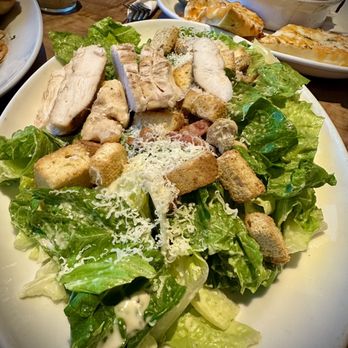 Boston Pizza - Grilled Chicken Ceasar - Pizza Near Me - Surrey, British Columbia