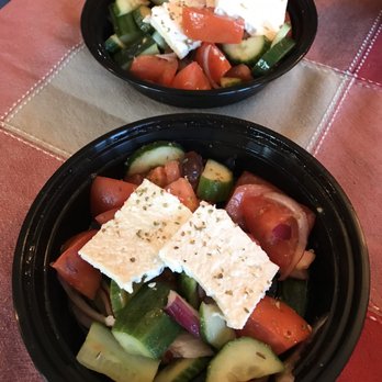 Souvlaki Authentique - Greek Salad - Greek Near Me - L'Île-Perrot, Quebec Souvlaki Authentique - Greek Salad - Greek Near Me - L'Île-Perrot, Quebec