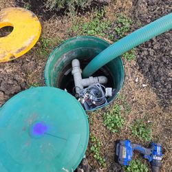 Sigma Solutions Septic Services - Pumping out the pump tank