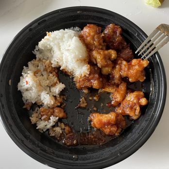 WokShop Kitchen - General Tso - Asian Fusion Near Me - Portland, Oregon WokShop Kitchen - General Tso - Asian Fusion Near Me - Portland, Oregon