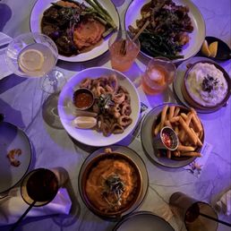 Calamari, mashed potato's, fries, lamb chops w asparagus and yams Calamari, mashed potato's, fries, lamb chops w asparagus and yams