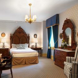 The Golden Lamb - Ulysses S. Grant Room