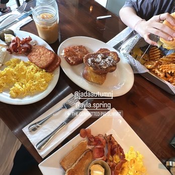 The Committed Pig - Egg platters, Cinnamon Crunch French Toast, Cheeseburger. - American Near Me - Summit, New Jersey