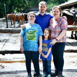 Sugarlands Riding Stable - Their professional photographer had his job down to a science.