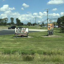 Jarzyna Farms Fine Meats and Deli - The drive by photo