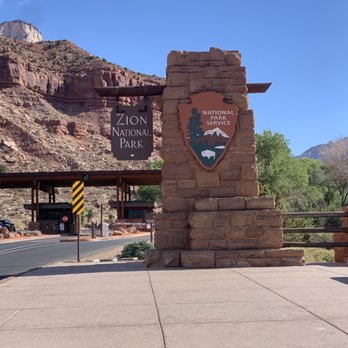 Red Rock Inn Bed & Breakfast - Bed & Breakfast Near Me - Springdale, Utah Red Rock Inn Bed & Breakfast - Bed & Breakfast Near Me - Springdale, Utah
