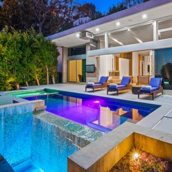 Luxury Home Rental TMG