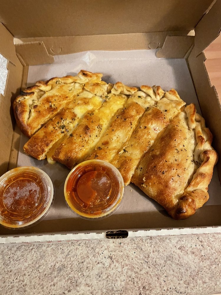 TWIN TREES PIZZA Updated September 2024 17 Reviews 111 Syracuse