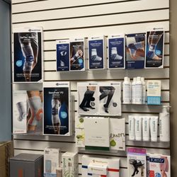 Health Mantra Physiotherapy - Braces & Stockings