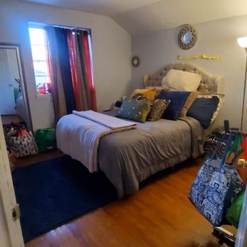 Empire Cleaning & Pro Services - Bedroom decluttered (After photo) - Home Cleaning Near Me - Queens, New York