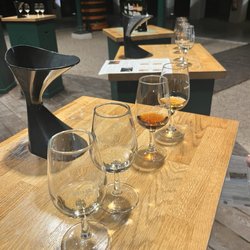 Noilly Prat & Cie - Tasting, yum