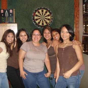 Mullen's Bar & Grill - Our usual Fridays - American Near Me - Chicago, Illinois