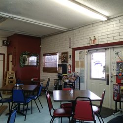 La Playa Seafood Restaurant - Seating is limited but really cozy