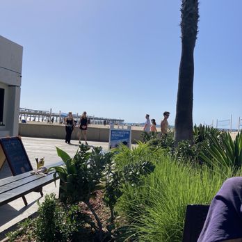 Good Stuff Restaurant - Hermosa Beach - Burgers Near Me - Hermosa Beach, California Good Stuff Restaurant - Hermosa Beach - Burgers Near Me - Hermosa Beach, California