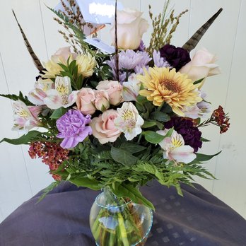 Lighthouse Flower Shop - Florists Near Me - Mesa, Arizona