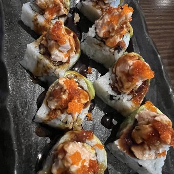 Pubbelly Sushi Brickell - DJ roll - Sushi Bars Near Me - Miami, Florida Pubbelly Sushi Brickell - DJ roll - Sushi Bars Near Me - Miami, Florida