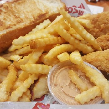 Raising Cane's Chicken Fingers - 3 fingers and garlic bread - Fast Food Near Me - Lexington, Kentucky Raising Cane's Chicken Fingers - 3 fingers and garlic bread - Fast Food Near Me - Lexington, Kentucky