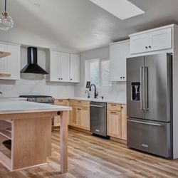 Arcata Cabinet & Design