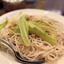 Sesame noodle