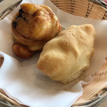 Monument Inn - Complimentary dinner roll and their famous cinnamon roll. - Seafood Near Me - La Porte, Texas Monument Inn - Complimentary dinner roll and their famous cinnamon roll. - Seafood Near Me - La Porte, Texas