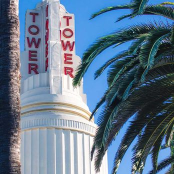 Tower Cafe - Beautiful tower from outside - Breakfast & Brunch Near Me - Sacramento, California