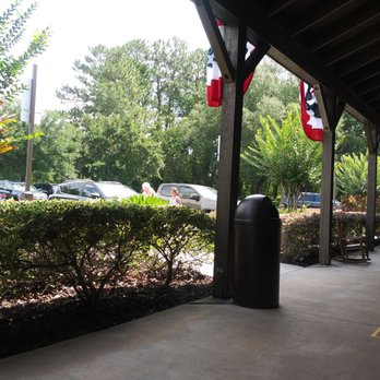 Cracker Barrel Old Country Store - View from the porch - American Near Me - Jacksonville, Florida