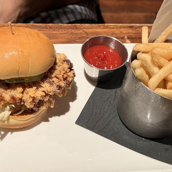 Cask - Crispy Chicken Sandwich - Bars Near Me - New York, New York Cask - Crispy Chicken Sandwich - Bars Near Me - New York, New York