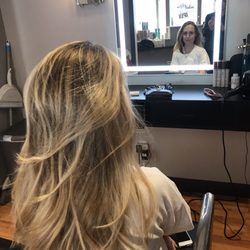 Moxie Salon