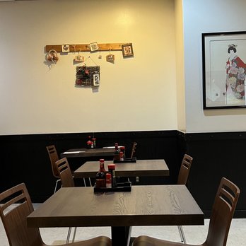 Hana Ichimonme - Inside - Ramen Near Me - Los Angeles, California