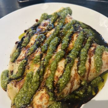 Ahava Coffee Co -Sandifur - Mt. Adams - Cafes Near Me - Pasco, Washington
