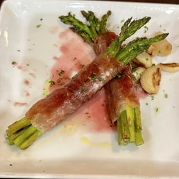Asparagus & jamón