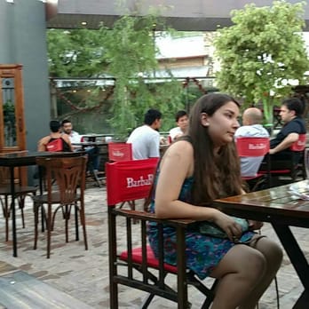 Barba Roja - Mesitas afuera - Beer Bar Near Me - Rosario, S Barba Roja - Mesitas afuera - Beer Bar Near Me - Rosario, S