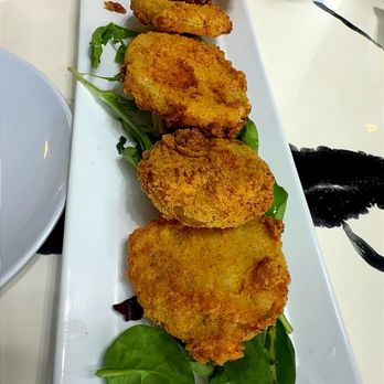 T's Brunch Bar - Fried green tomatoes - Seafood Near Me - Douglasville, Georgia T's Brunch Bar - Fried green tomatoes - Seafood Near Me - Douglasville, Georgia