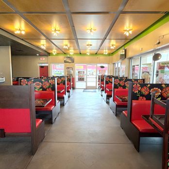 Abelardo's Mexican Fresh - Dining Area - Mexican Near Me - Olathe, Kansas Abelardo's Mexican Fresh - Dining Area - Mexican Near Me - Olathe, Kansas
