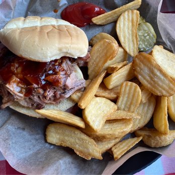 Famous Dave's Bar-B-Que - Georgia Pulled Pork Sandwich, with French Fries. - Barbeque Near Me - Wisconsin Dells, Wisconsin