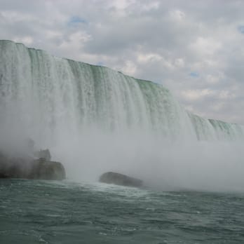 Niagara Falls - On the boat to Horseshoe Falls - Landmarks & Historical Buildings Near Me - Niagara Falls, Ontario Niagara Falls - On the boat to Horseshoe Falls - Landmarks & Historical Buildings Near Me - Niagara Falls, Ontario