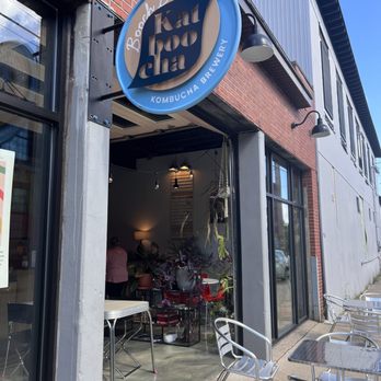 Katboocha Booch Bar - Outdoor seating. - Kombucha Near Me - Rochester, New York