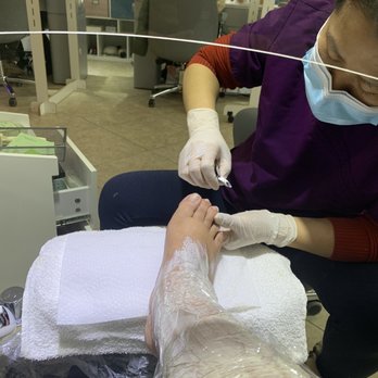 2 Sisters Nails & Spa - Cucumber Pedicure - Nail Salons Near Me - New Rochelle, New York 2 Sisters Nails & Spa - Cucumber Pedicure - Nail Salons Near Me - New Rochelle, New York