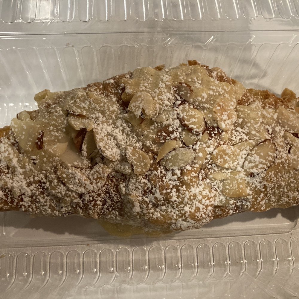 Dulcédo Coffee - Almond croissant pastry - Coffee & Tea Near Me - Richmond, Texas