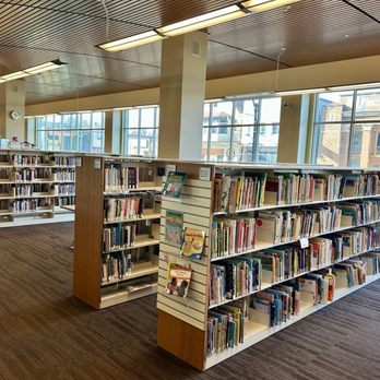 Villard Square Neighborhood Library - Libraries Near Me - Milwaukee, Wisconsin Villard Square Neighborhood Library - Libraries Near Me - Milwaukee, Wisconsin