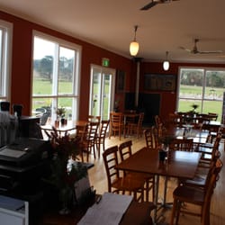 Moondallah Gallery & Cafe - set in a rural setting and over looking the water, lunch at Moondallah Cafe is a very relaxing experience