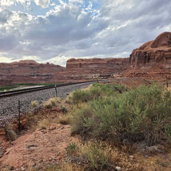 Corona Arch Trail - Hiking Near Me - Moab, Utah