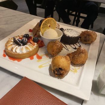 Wolf & Lamb Steakhouse - Steakhouses Near Me - New York, New York Wolf & Lamb Steakhouse - Steakhouses Near Me - New York, New York